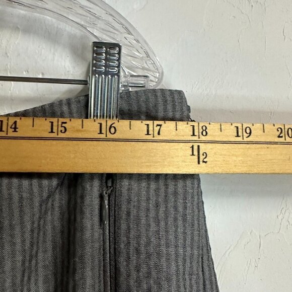 AKRIS Womens Suit Wool Silk Gray Blazer Pants 14 Career Comfort 2 Button Pull On - Picture 10 of 11